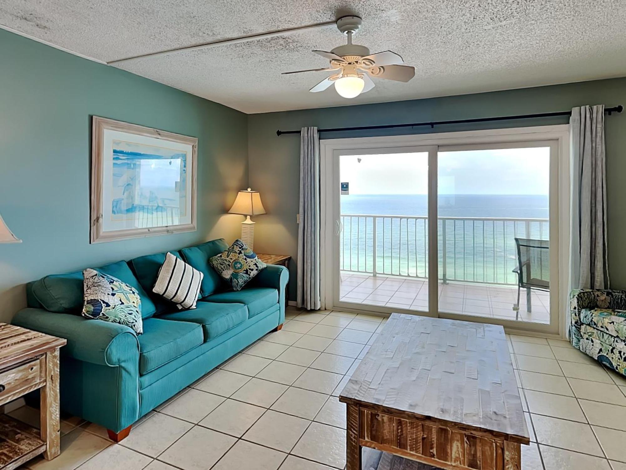 Apartment Summit 1412